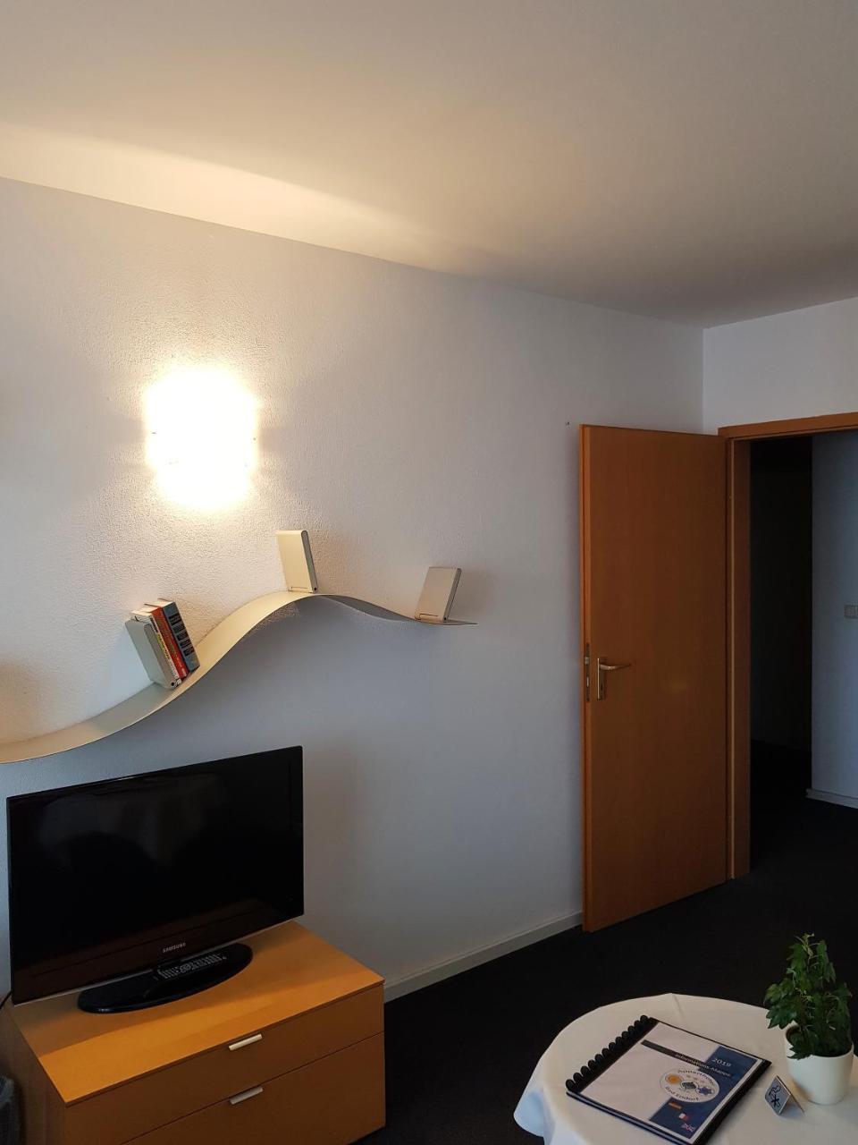 Apparthotel Garni Superior Simsseeblick Bad Endorf Exterior photo